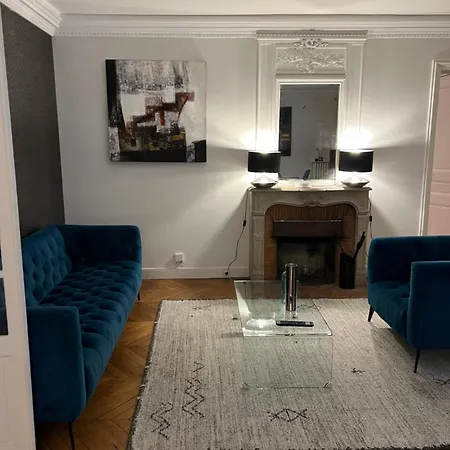 Apartment Balcon , Vue Tour Eiffel Ac 5/6 P *