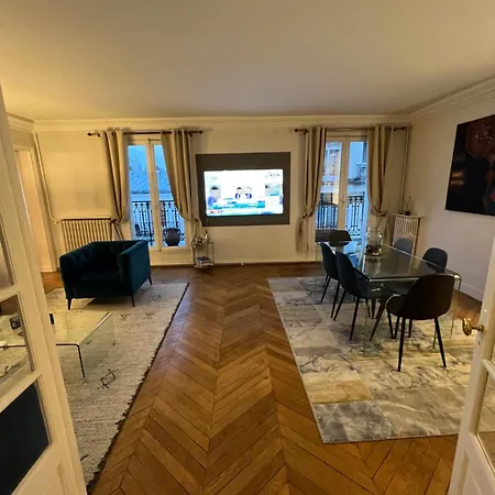 Balcon , Vue Tour Eiffel Ac 5/6 P Apartment
